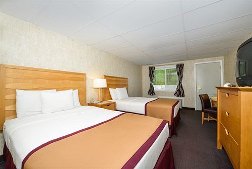 Howard Johnson By Wyndham West Yarmouth Cape Cod 외부 사진